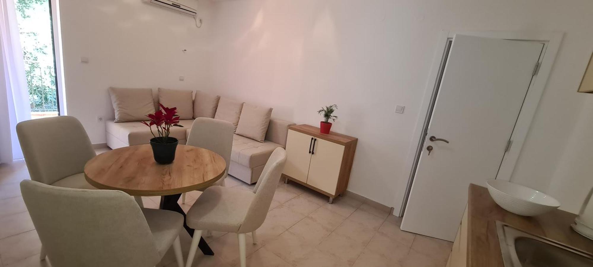 Petrovac Apartments Obala Dragovic מראה חיצוני תמונה
