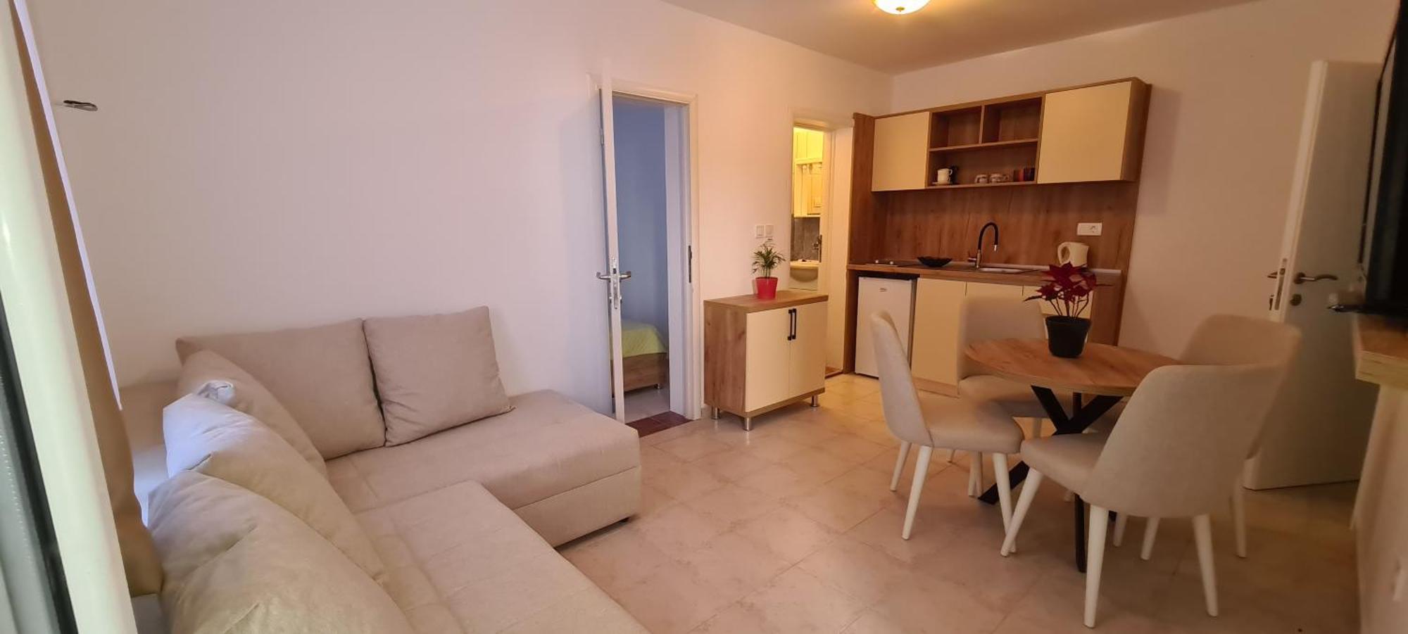 Petrovac Apartments Obala Dragovic מראה חיצוני תמונה