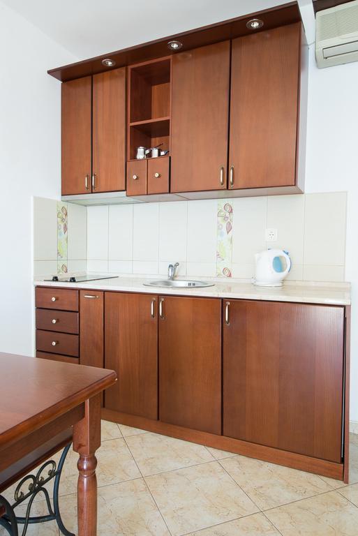 Petrovac Apartments Obala Dragovic מראה חיצוני תמונה